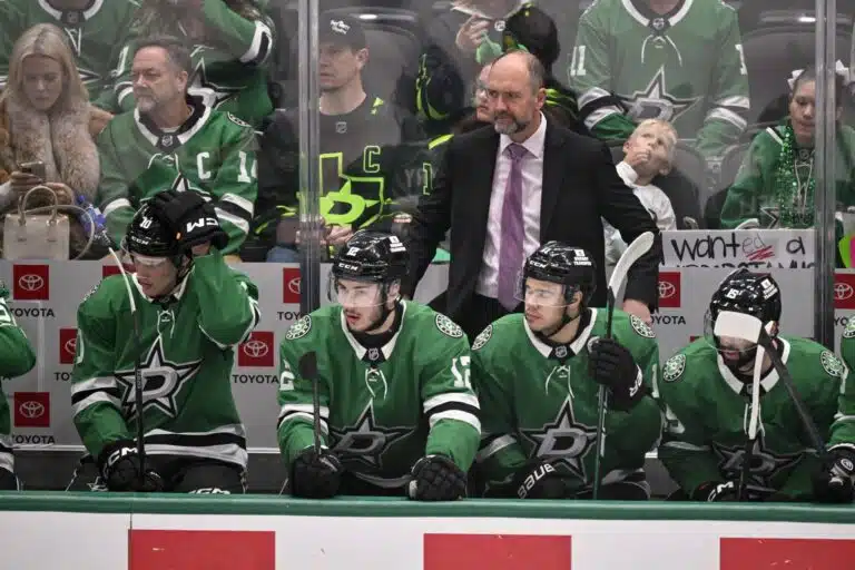 Dallasin tähdet kypsinä – NHL-seuran kriisi syvenee