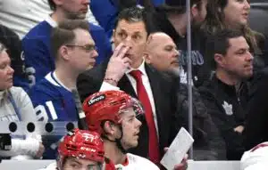 Suomen kaataja MM-kisoissa teki hurjaa NHL-historiaa