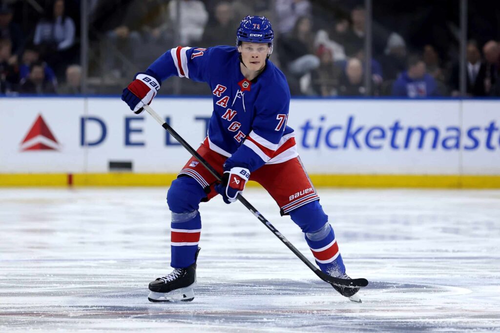 NHL-Leijona odottaa iskun paikkaa – näytöt tiskiin ennen lähtölaukausta