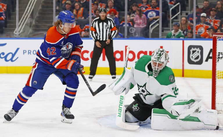 Sami Kapanen ohjeistanut Kasperi-poikaansa ennen ensi yön Stanley Cup -finaaleja