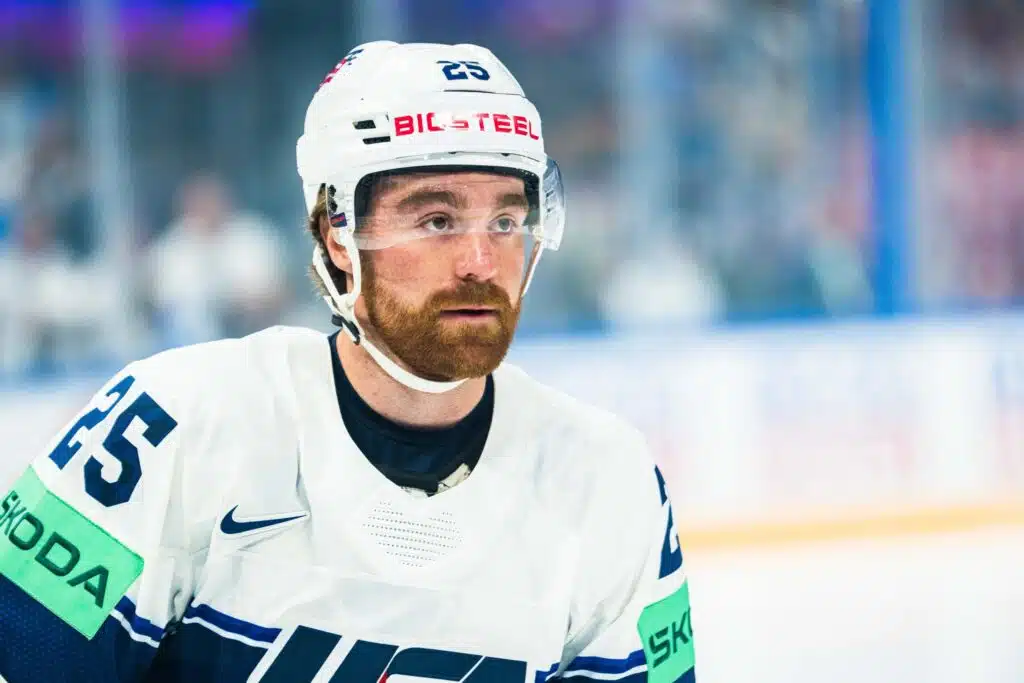 Yhdysvaltain maajoukkuetähti vapaille markkinoille – NHL:ssä riittää kysyntää