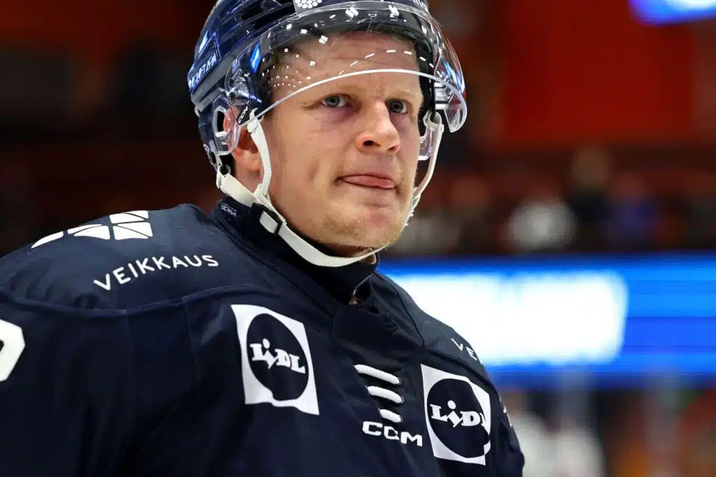 Nyt jysähti! Leijona-pelaaja ulosostettiin valtavasta sopimuksesta: suuntana Liiga