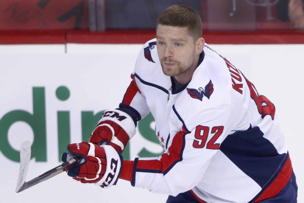 Venäjän tähti edelleen varjoissa – yllätyspaluu NHL:ään vai kilometritehtaalle?