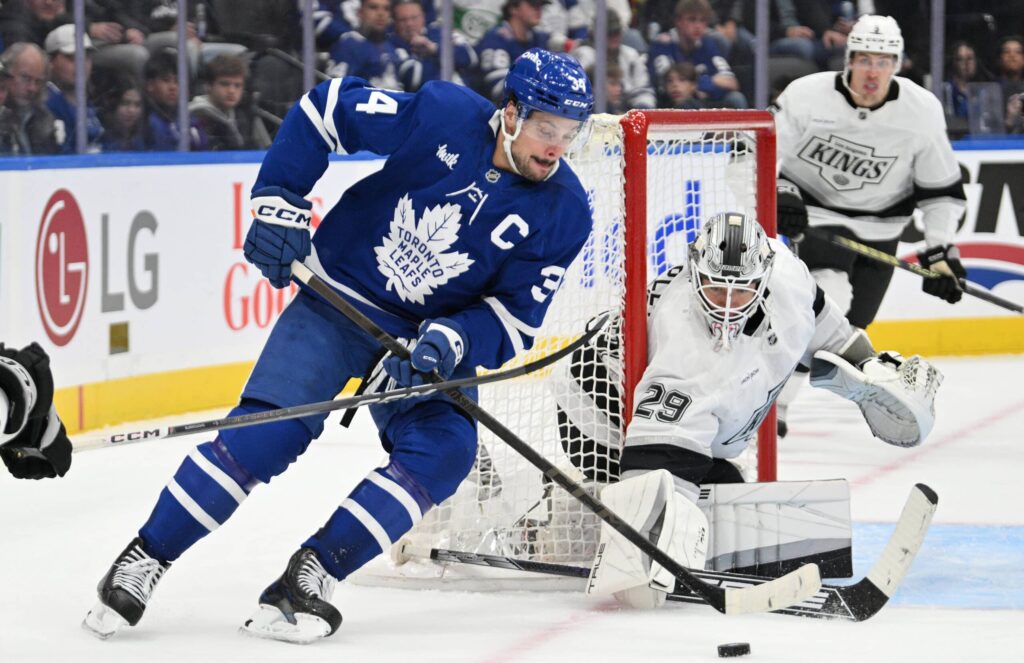 Torontossa käännettiin sivua – Auston Matthews ohitti Mats Sundinin