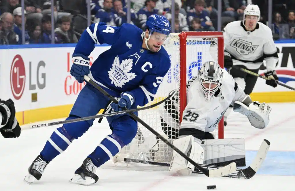 Torontossa käännettiin sivua – Auston Matthews ohitti Mats Sundinin