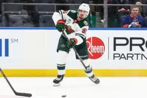 Ruotsalaiskonkari veti liinat kiinni – NHL-ura päättyi kuin seinään