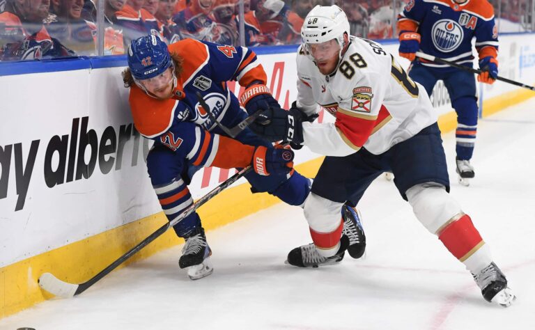Teemu Selänne puolustaa NHL:n parjattua suomalaistähteä
