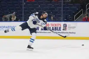 Entisen Leijona-hyökkääjän ura melkoisessa luisussa – NHL-ura vaihtui Euroopan kyläsarjaan