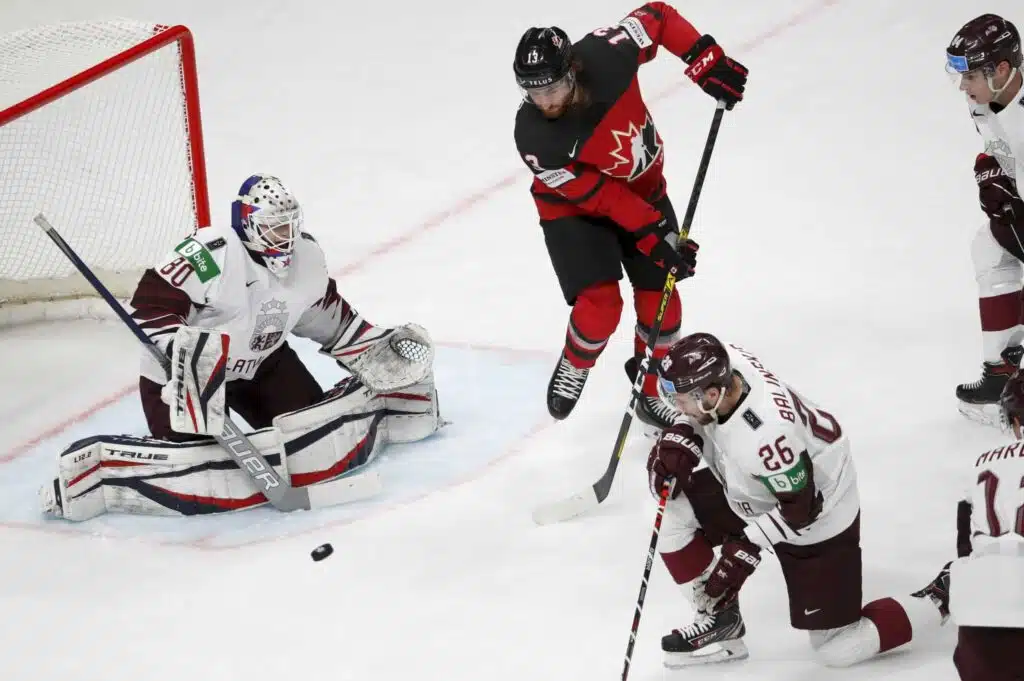 Kanadan maajoukkuehyökkääjällä tilipäivä