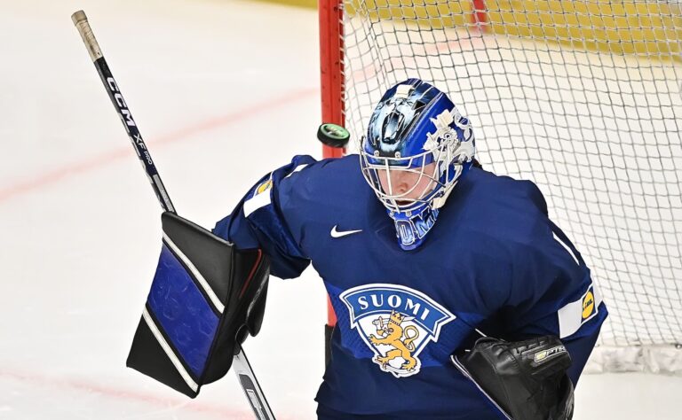 Leijonien valinta kummastuttaa entistä enemmän – pelaako nollan minuutin maalivahti vieläkään? ”Pitää olla B- ja C-suunnitelma”