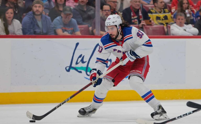 Tre Kronor -tähti teki katoamistempun – valmentaja ei peitellyt mielipidettään