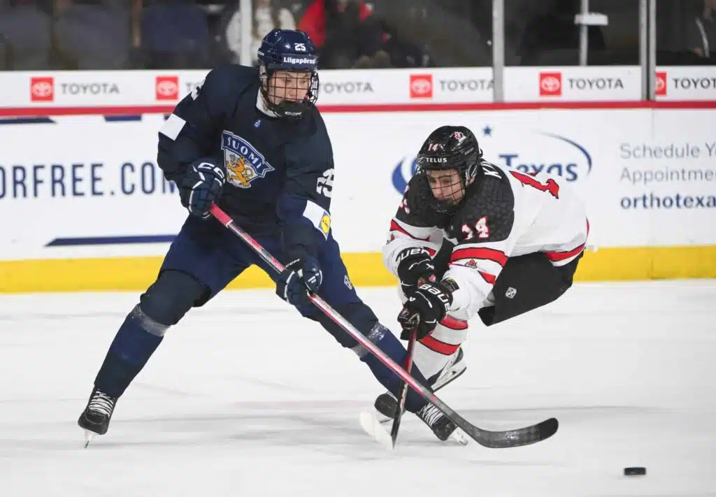 Ässä-lupaus konkarin jalanjäljissä – ”Häneltä voi kysyä”