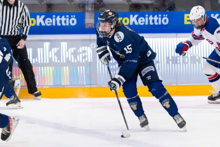Nuorten Leijonien tähtihyökkääjä maltillisilla tavoitteilla uuteen kauteen: ”Pyrin auttamaan joukkuetta”