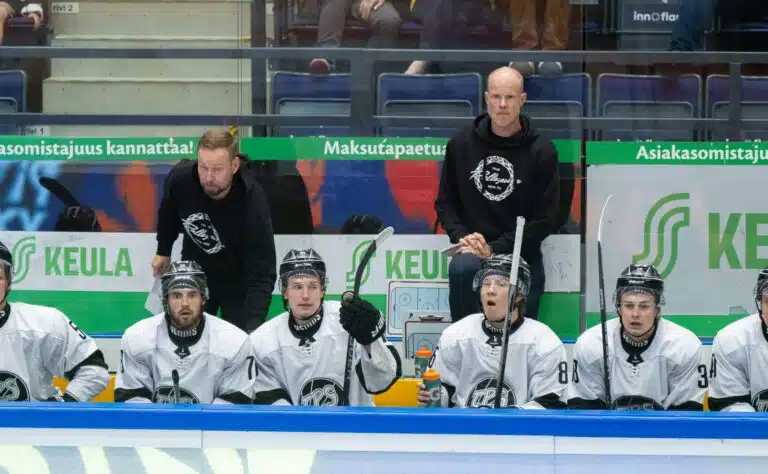 Raivo jäi näkyväksi – konkarin purkaus kertoo Liiga-seuran todellisesta tilasta