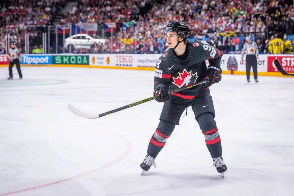 Viime hetken järkytys – Kanadan supertähti loukkaantui NHL:ssä