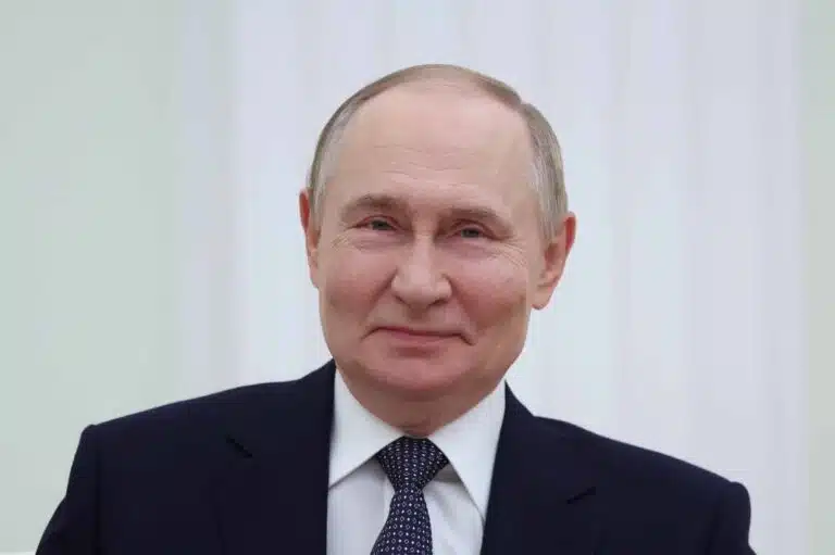 Jääkiekko sai oman juhlapäivän – Putin vahvisti päätöksen