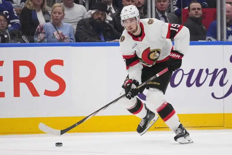 NHL-tähdelle tarjolla hurja palkankorotus – verrokkina 10,6 miljoonan dollarin jättisopimus