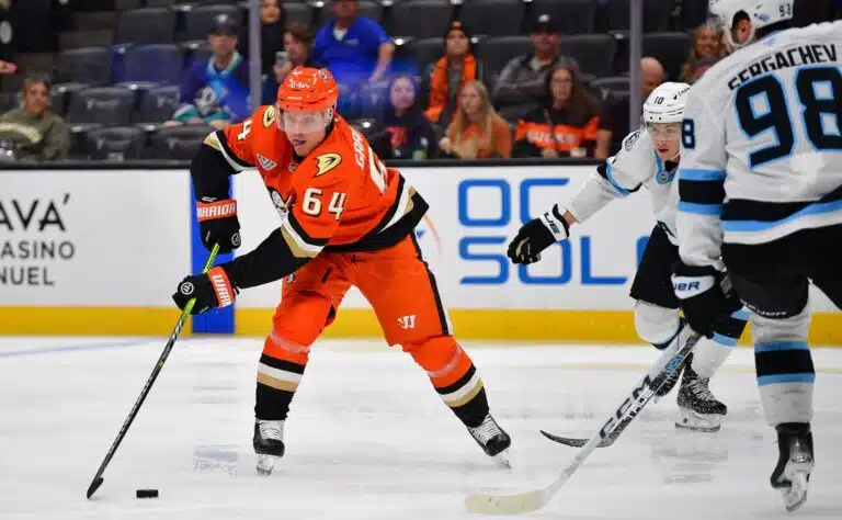 Mikael Granlund loihti maagisen tempun – selostajat menivät täysin sekaisin