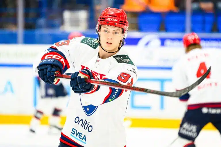 Ovet kävivät HIFK:ssa – suomalaispakki löi mustaa valkoiselle