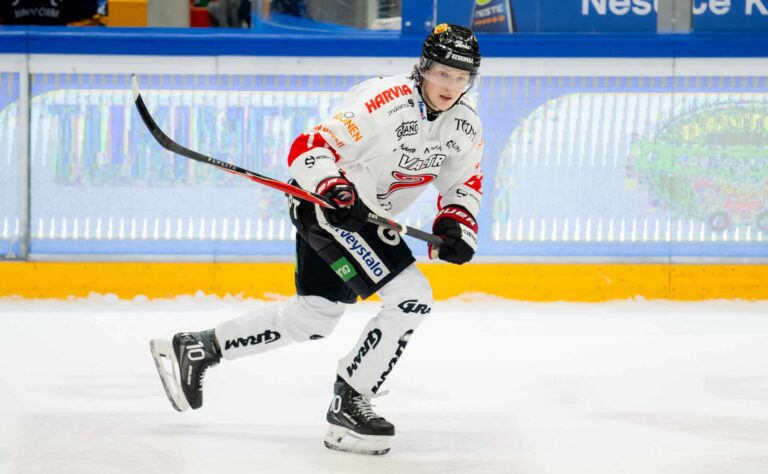 Leijonille uusi maalitykki – maajoukkuedebyytti Tampereella?