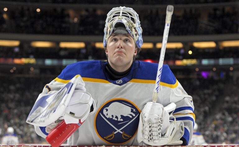 NHL: Suomalaistähden baarivideo herättää raivoa – faneilta välitön reaktio