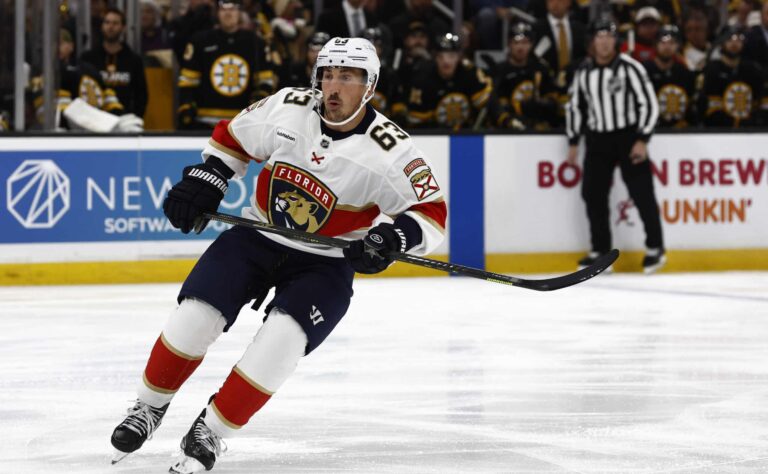 Tragedia pysäytti NHL-tähden – Brad Marchand teki jotain, mitä harva unohtaa