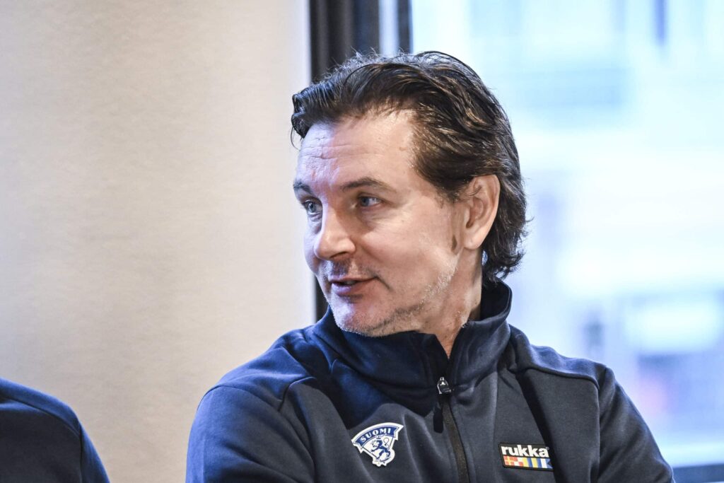 Naisleijonien voittoputki katkesi kotijäällä – suoraa puhetta olympialaisista