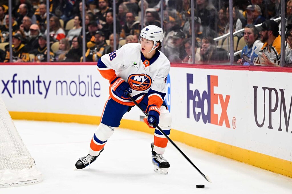 Nuori puolustaja räjäytti NHL:n – todellinen legenda jäi taakse