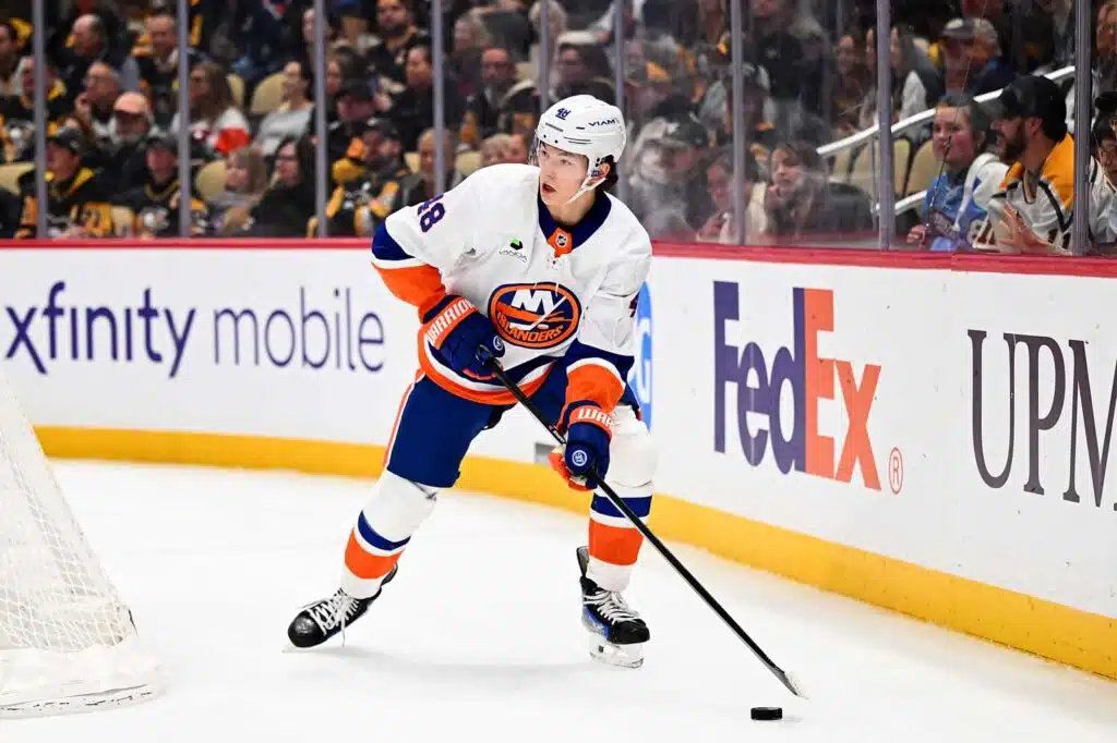 Nuori puolustaja räjäytti NHL:n – todellinen legenda jäi taakse