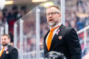 Valmentajalta häpeilemätön arvio Leijonista – nimesi seitsemän pelaajaa