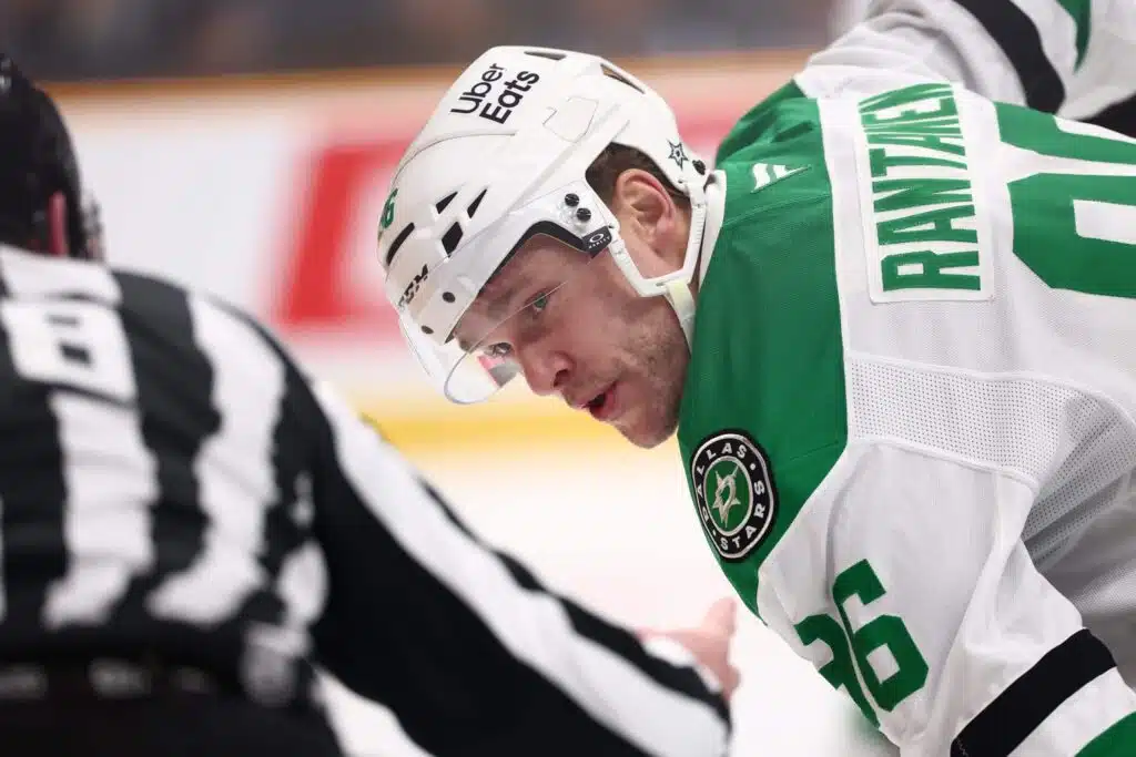 NHL: Mikko Rantasen silmitön osuma vangitsi katseet