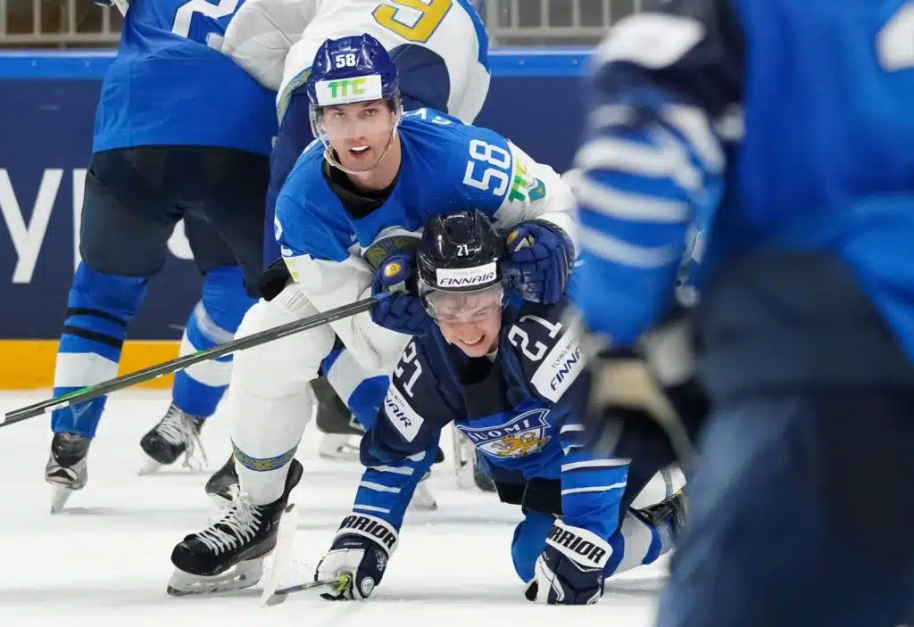Entisen KHL-jätin siirto Ruotsiin kariutui viime hetkillä – ”Puhelin pirisi jatkuvasti”