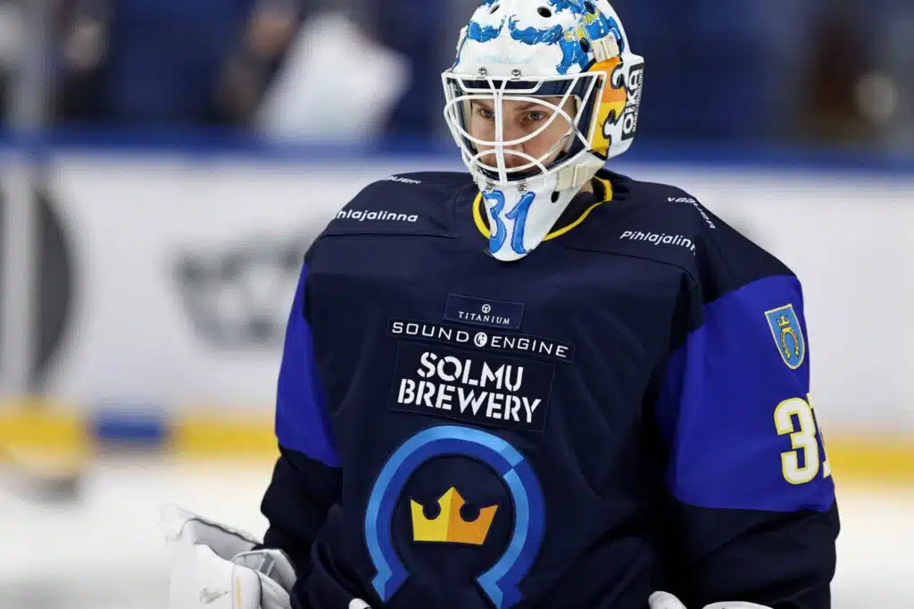 Suomalaistähden pimentämä ruotsalaisvahti näki punaista – törkytemppu tallentui videolle