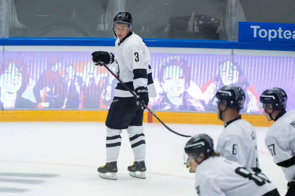 TPS teki yllättävän ratkaisun – kiekkolegendan poika komennettiin Mestikseen