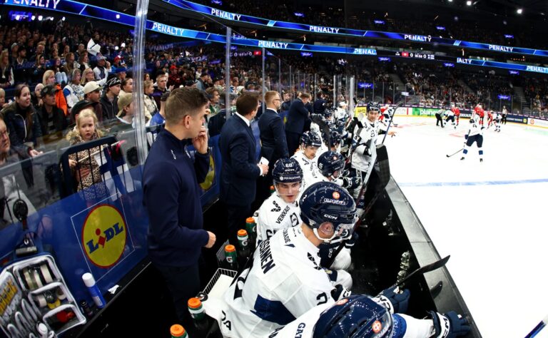 Sveitsi löi Leijonat – Antti Pennanen kommentoi vaisuutta