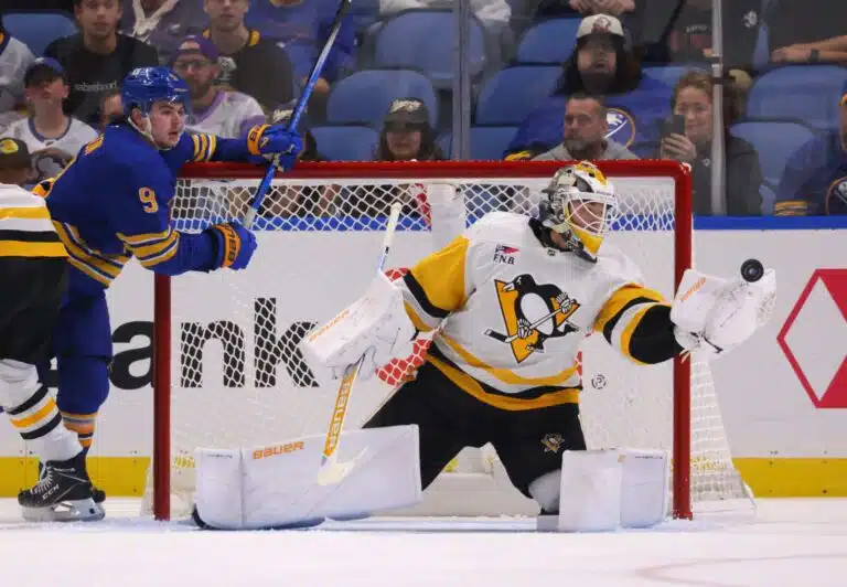 NHL-maalivahti palaa kotiin: ”Kiva olla takaisin”