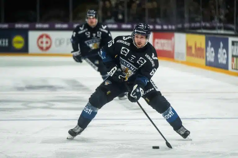 Suomen Sakari Manninen EHT:lla