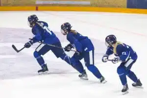 Surkeita uutisia Naisleijonista – seuraus voi olla raju Kanadaa vastaan