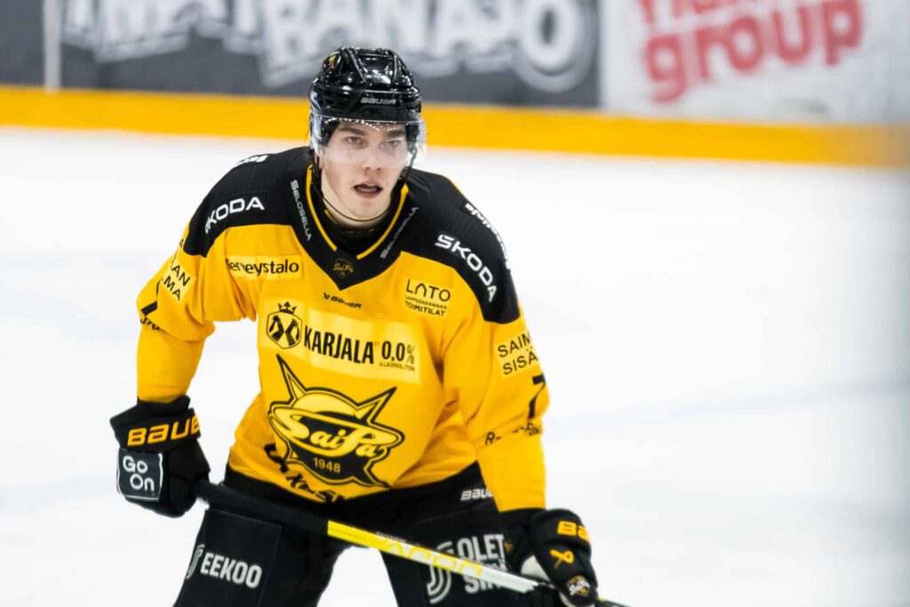 Leijona-legenda löi oven kiinni – puolustaja siirtyy verivihollisen leiriin