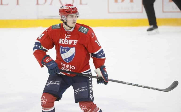 Jokereita kohtasi järkytys – painajaismainen alku uudelle hankinnalle