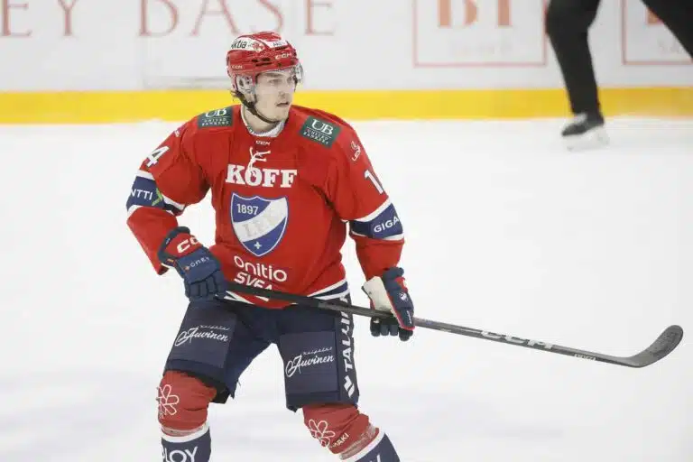 Jokereita kohtasi järkytys – painajaismainen alku uudelle hankinnalle
