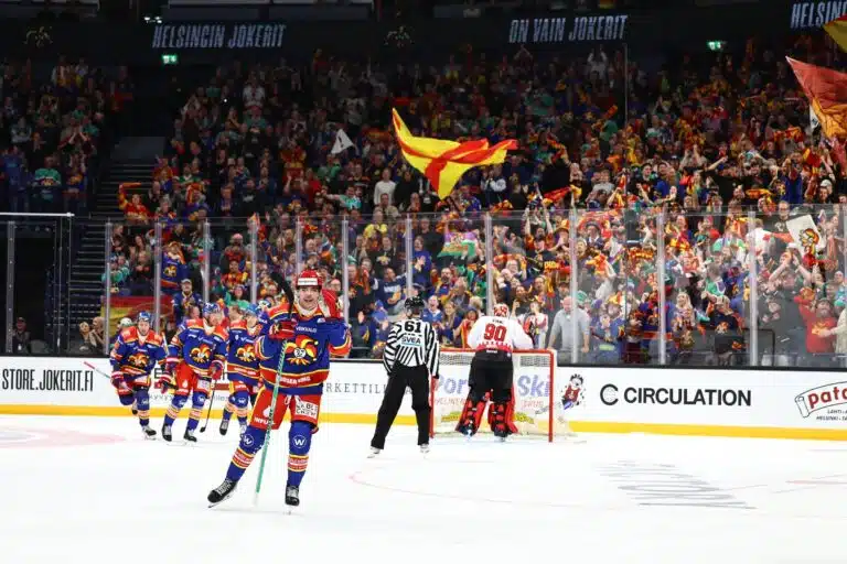 HS: Jokereiden fanit kävivät kuumana – Leijona-legenda joutui maalitauluksi