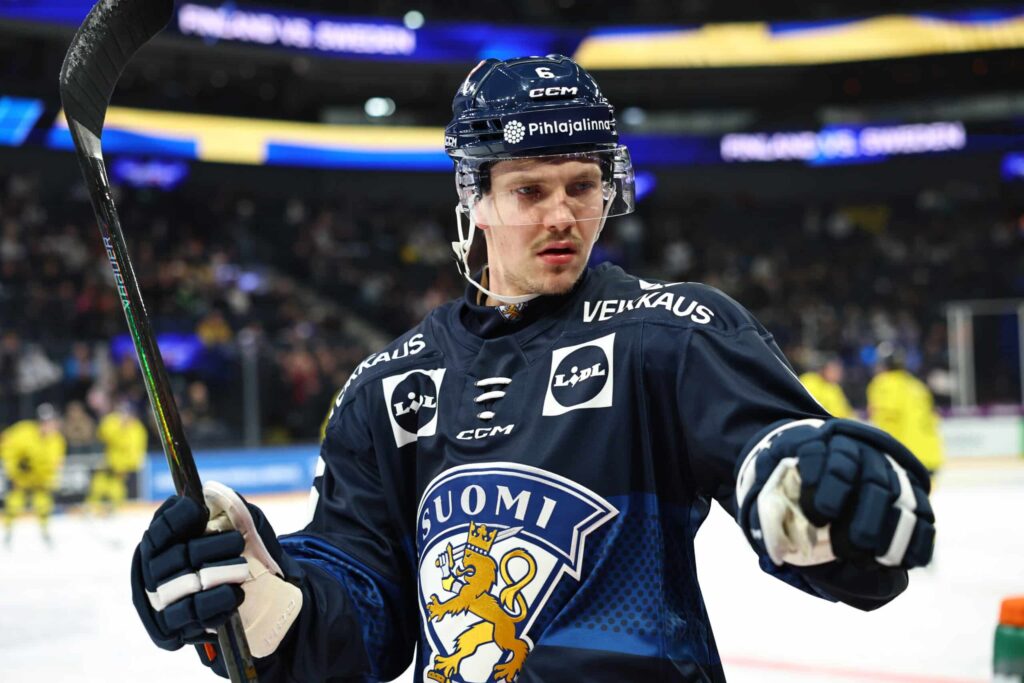 Ura Sveitsissä päättyi kuin seinään – Leijona-pakki teki massiivisen päätöksen