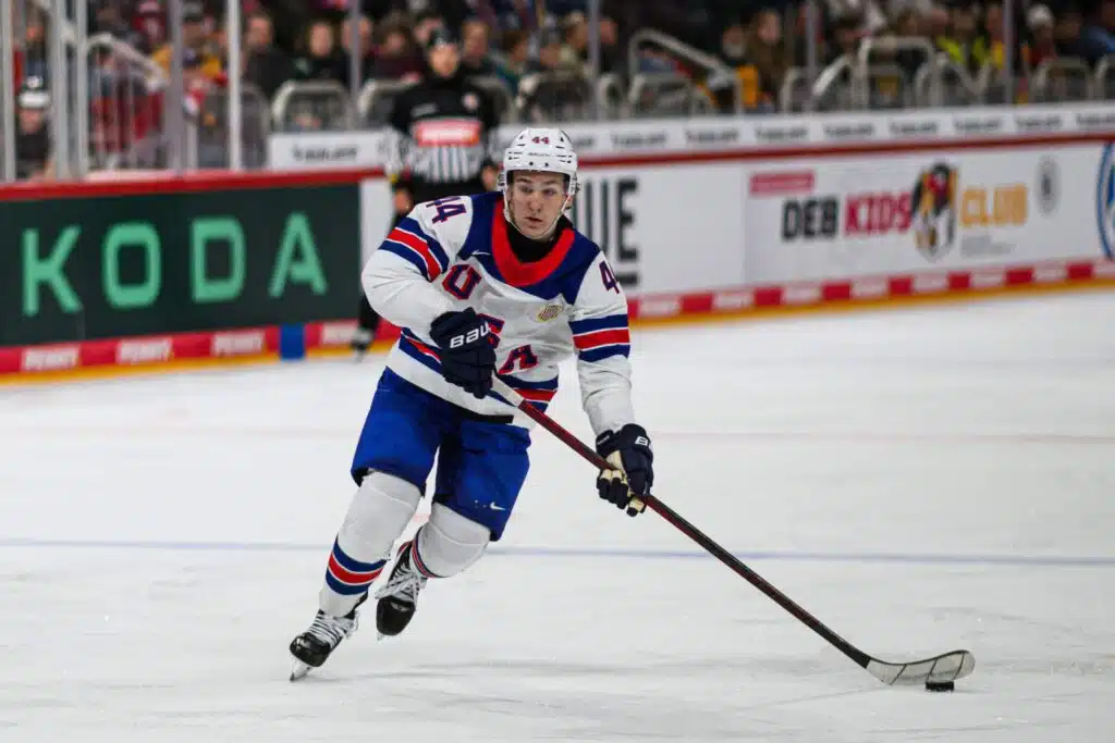 Järkytys iski hyökyaallon tavoin – USA:n tähti täysin murtunut