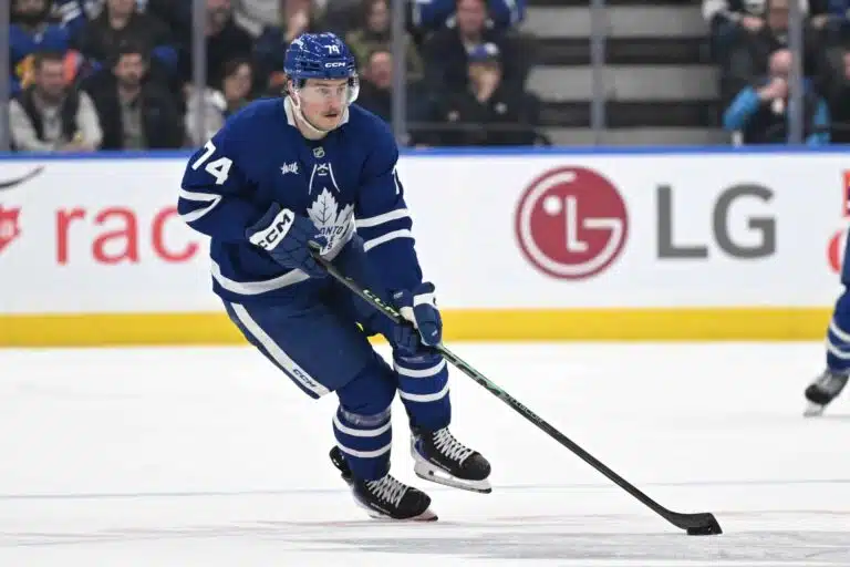 Kanadalaistähdestä vahvistus – tämä johti pelaajakauppaan NHL:ssä