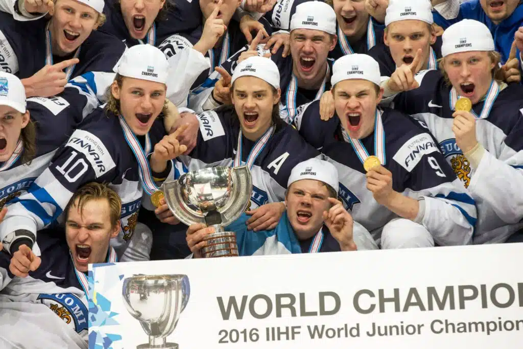 Nuorten Leijonien unohtumaton hetki – tämä ratkaisi kultamitalin