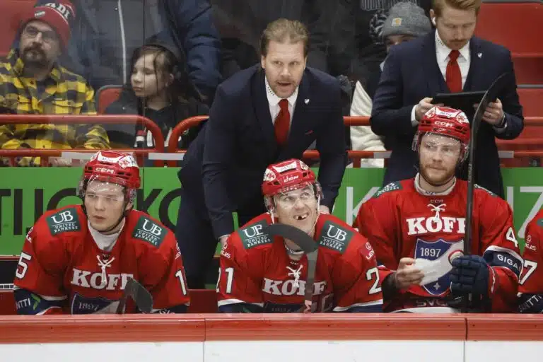Kaikki eivät lähde – yksi asia pysäyttää HIFK:n remontin