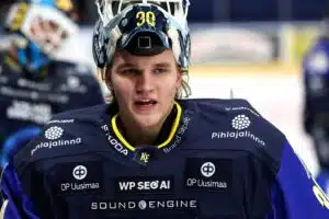 IL: Armeija ei hidasta NHL-unelmaa – suomalaistähti teki tilanteensa selväksi
