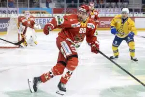 Seurapomo myönsi virheensä – suomalaispelaajan kohtalo ratkesi tylysti