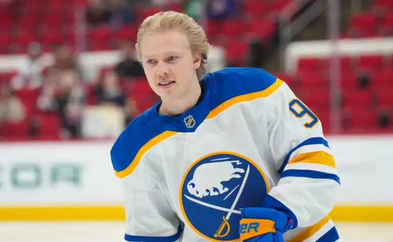 Nuori suomalainen jatkaa hiljaista läpimurtoaan – NHL:ssä kuhistaan tästä nimestä